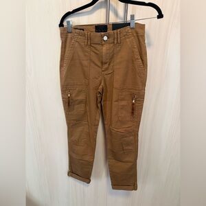 WHBM MID-RISE PRET-A-PEDI STRAIGHT CROP PANTS SIZE 2 NWT